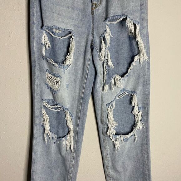 Urban Outfitters BDG Light Wash High Rise Mom Jean Size 24 - Picture 4 of 11